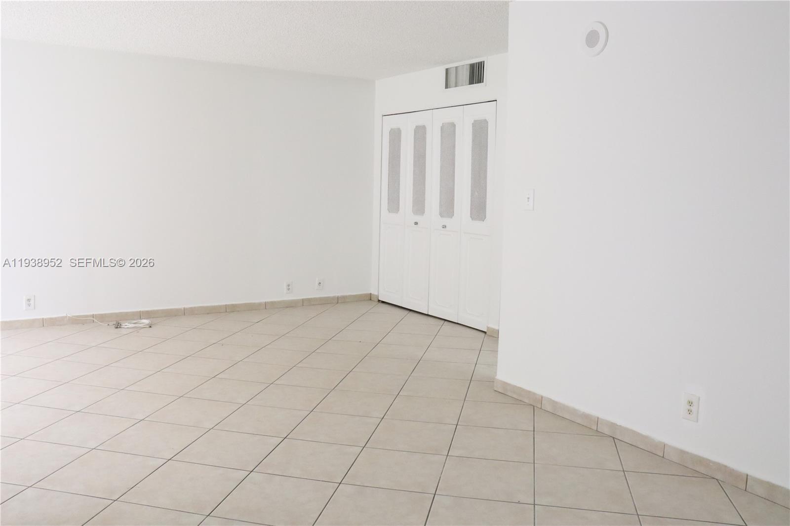Photo of 16919 Bay Rd  #118, Sunny Isles Beach, Florida, 33160 - 