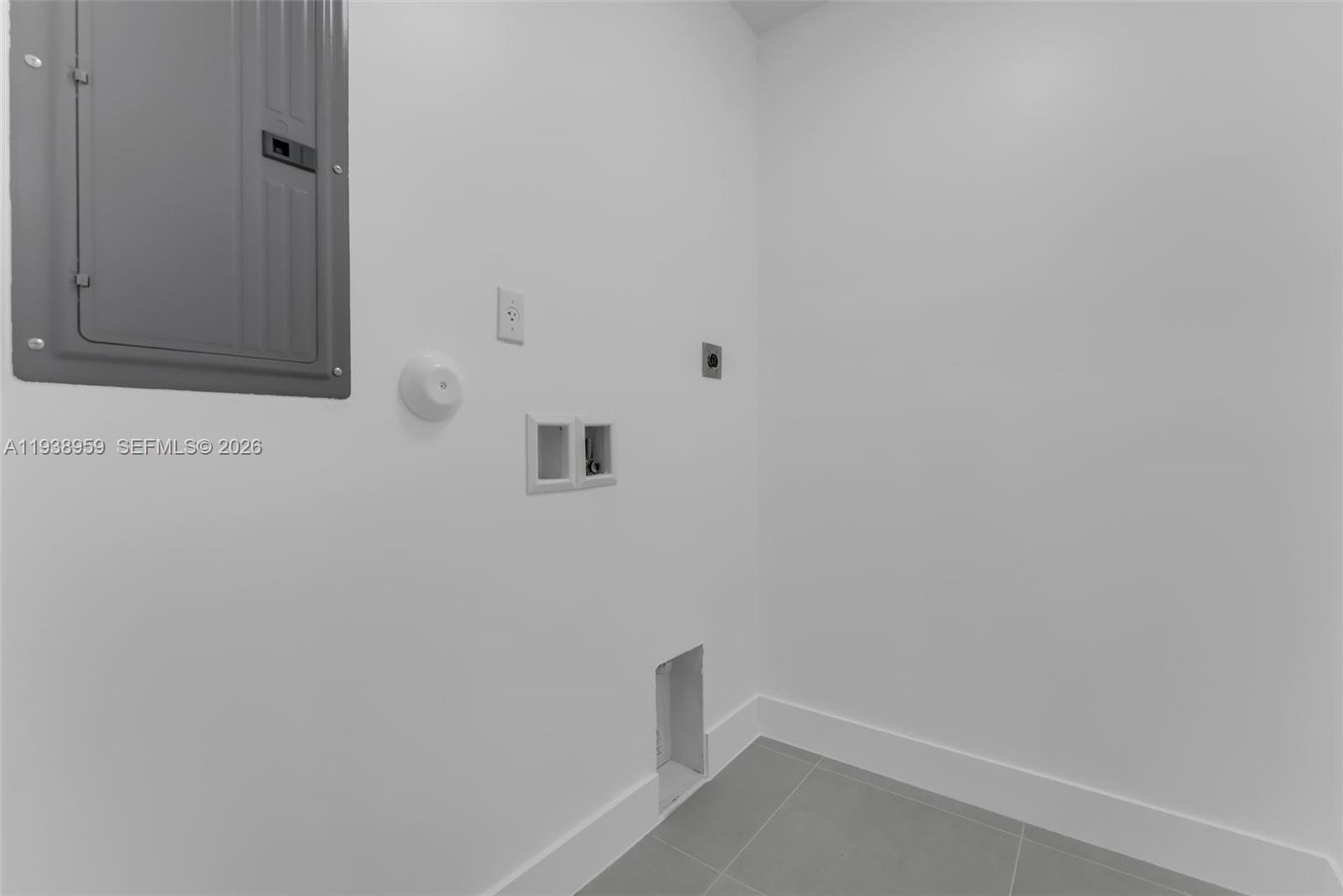   /  0 sq. ft. $ 2026-01-05 0 foto