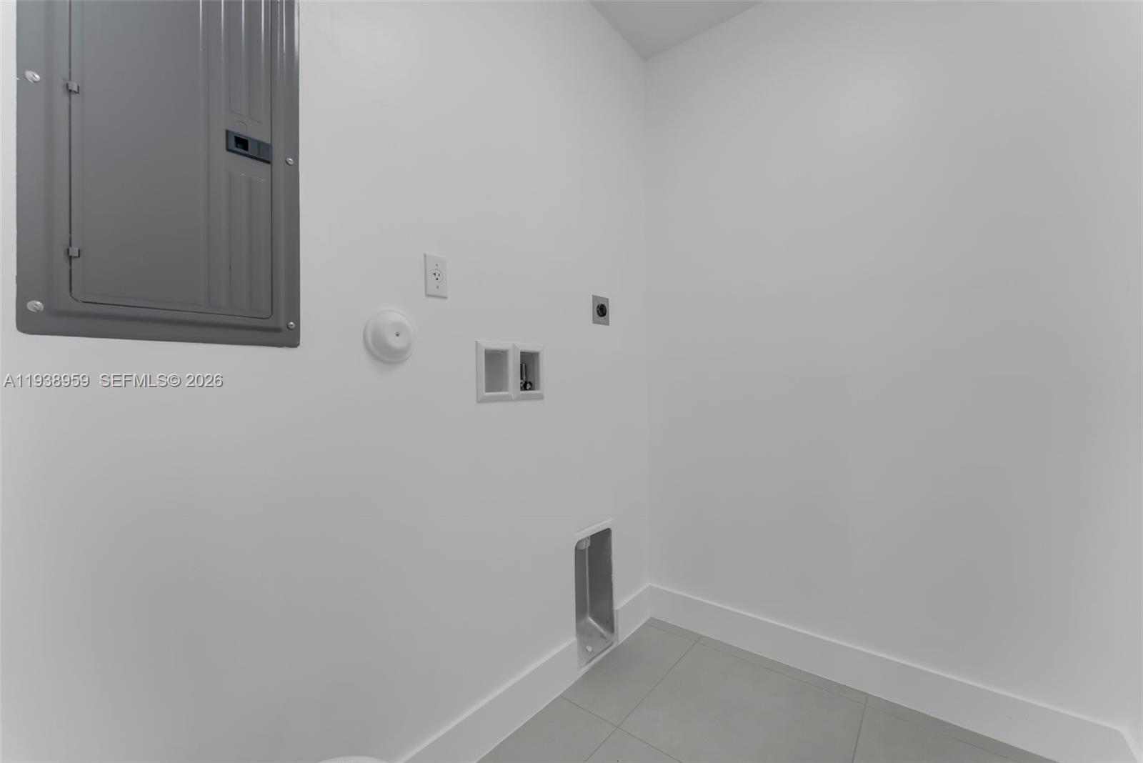   /  0 sq. ft. $ 2026-01-05 0 foto