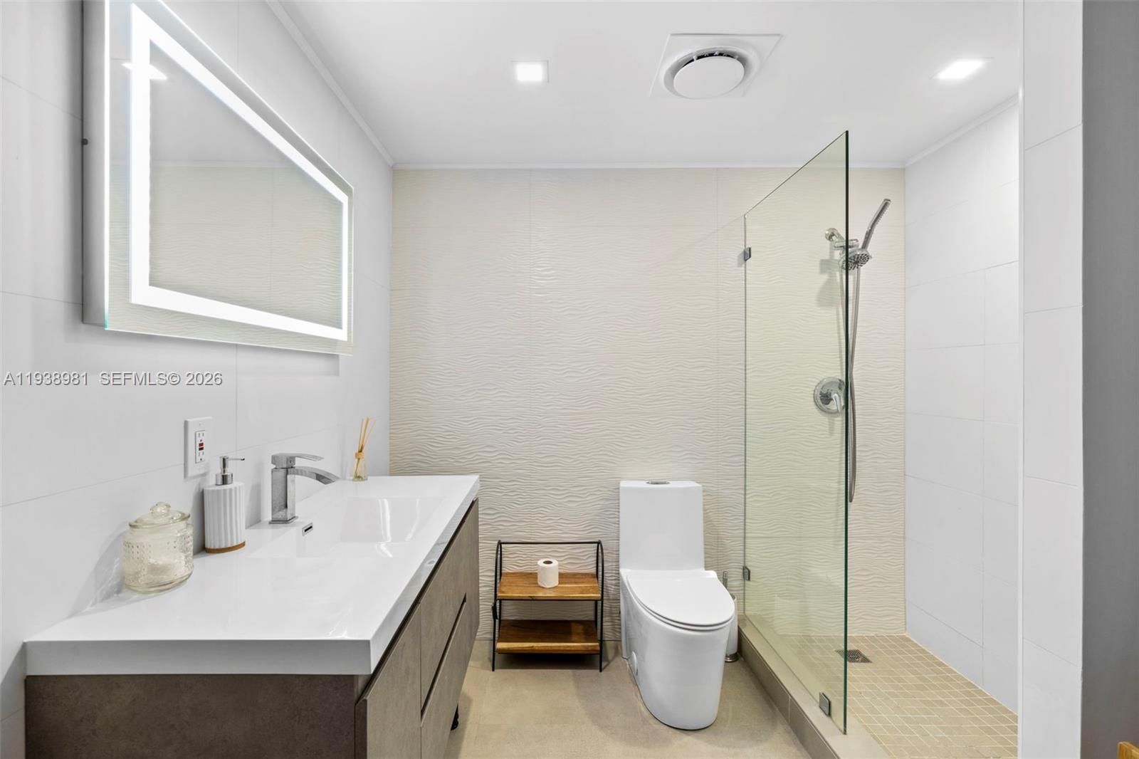 Photo of 918 26th Ave  (918), Hallandale Beach, Florida, 33009 - 