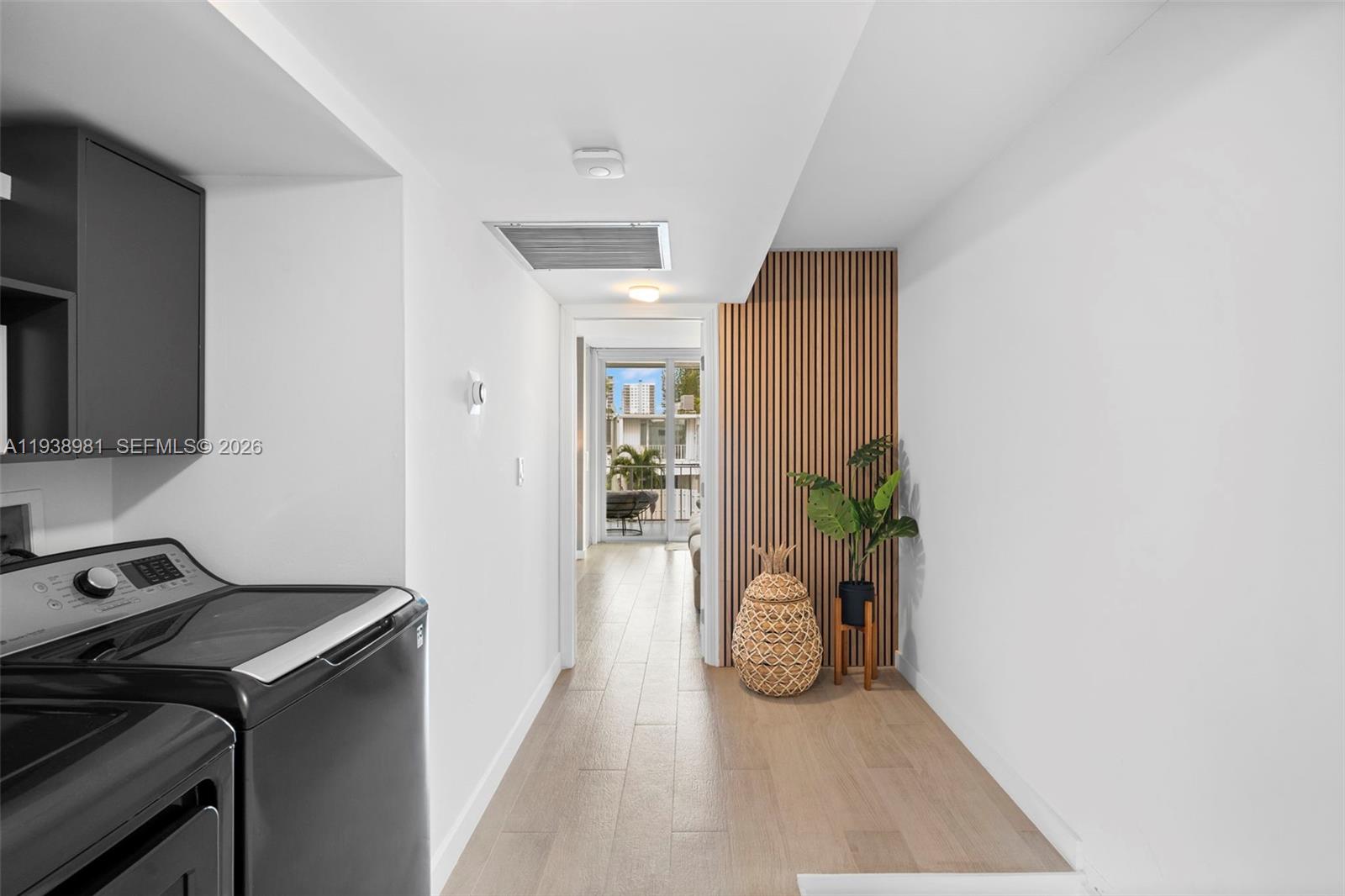 Photo of 918 26th Ave  (918), Hallandale Beach, Florida, 33009 - 