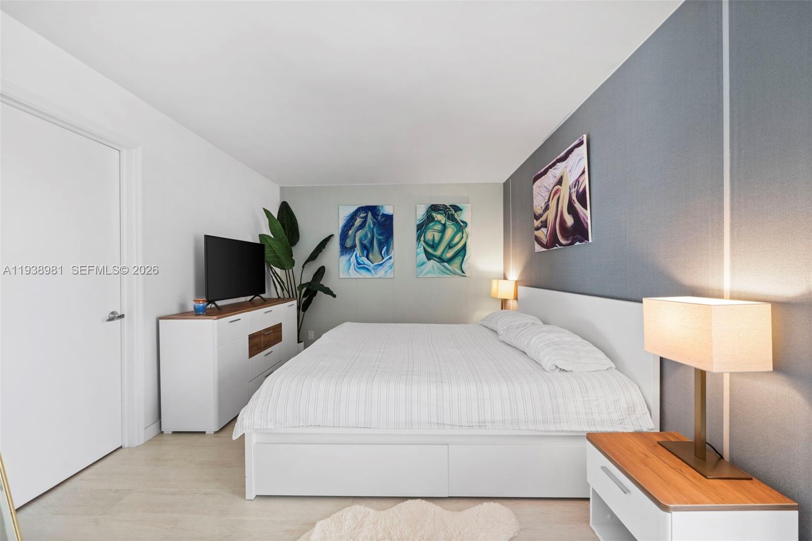 Photo of 918 26th Ave  (918), Hallandale Beach, Florida, 33009 - 