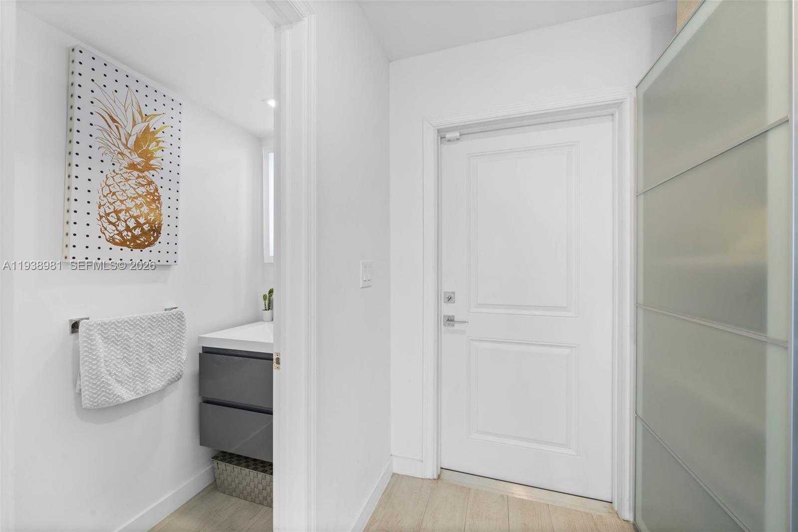 Photo of 918 26th Ave  (918), Hallandale Beach, Florida, 33009 - 