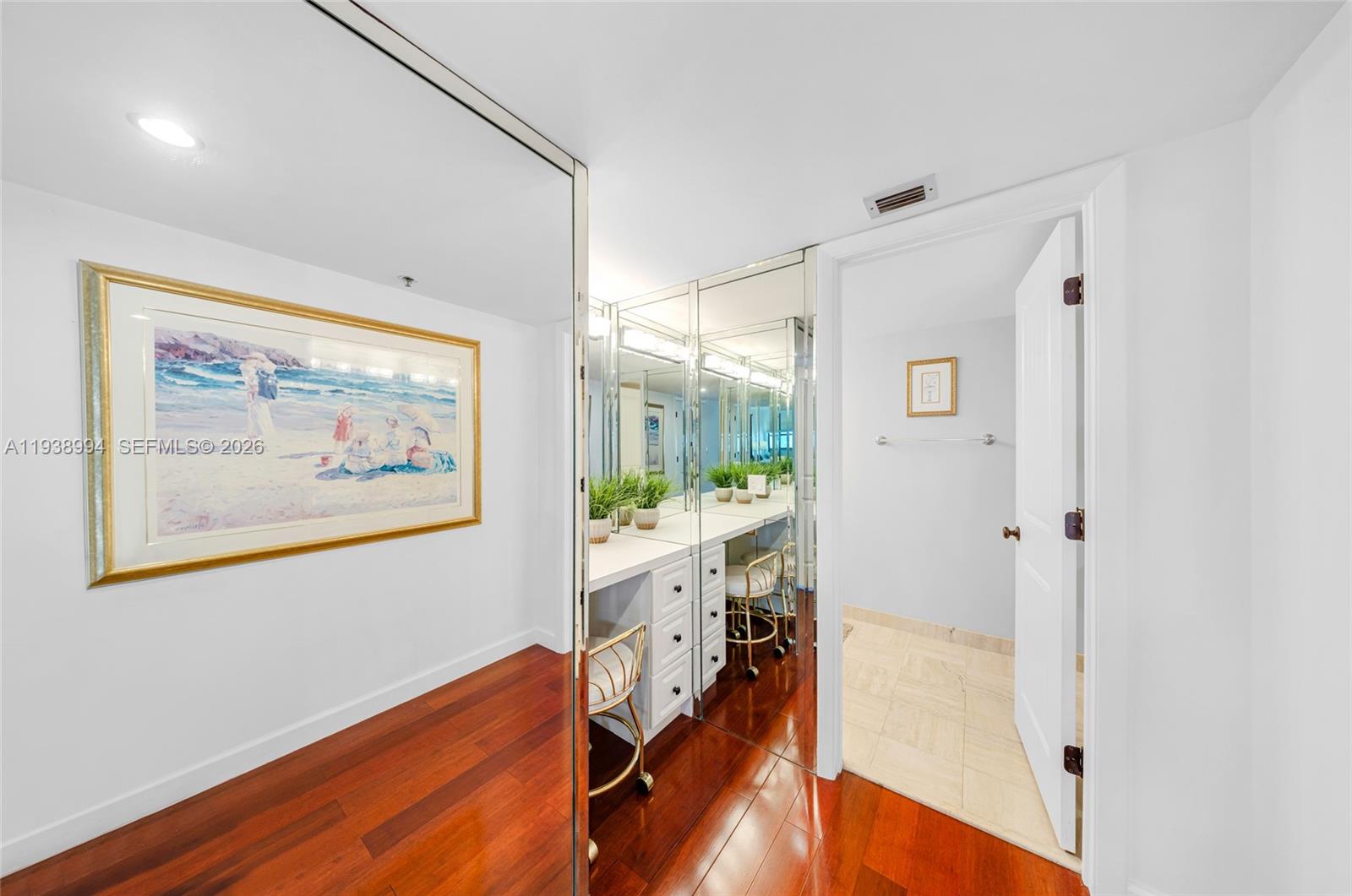 Photo of 1201 Ocean Dr  #1903S, Hollywood, Florida, 33019 - 