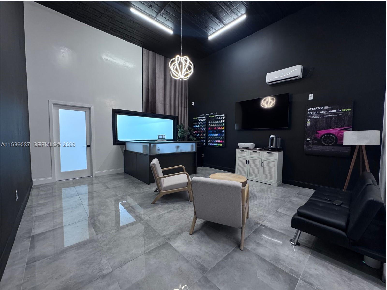   /   sq. ft. $ 2026-01-05 0 Photo