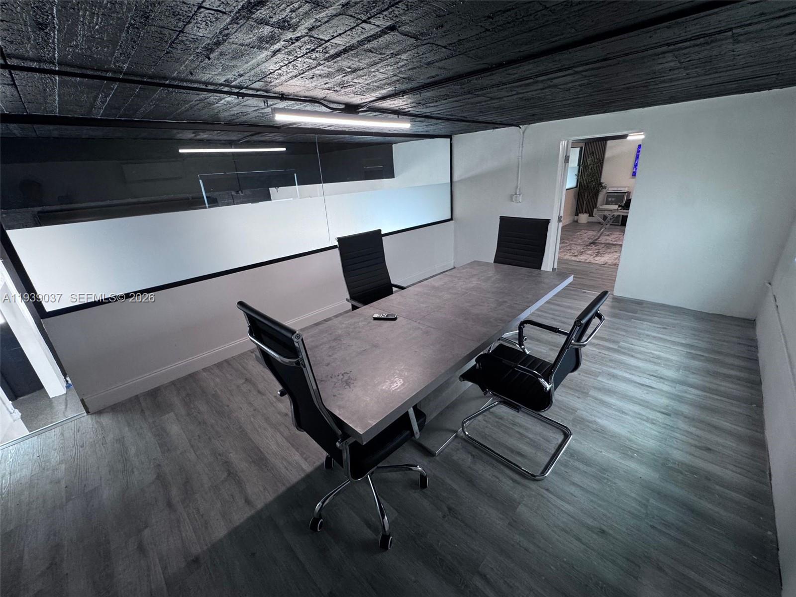   /   sq. ft. $ 2026-01-05 0 Photo