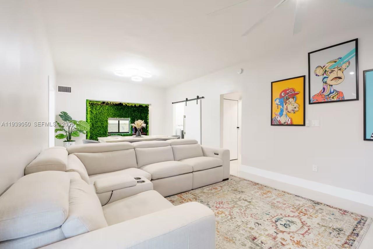 See details / 4461 sq. ft. $ 2026-01-05 0 Photo