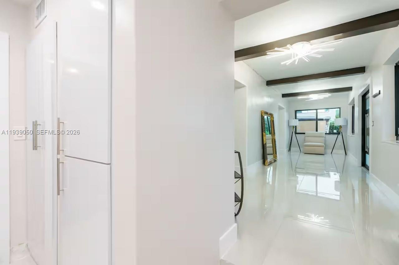 See details / 4461 sq. ft. $ 2026-01-05 0 Photo