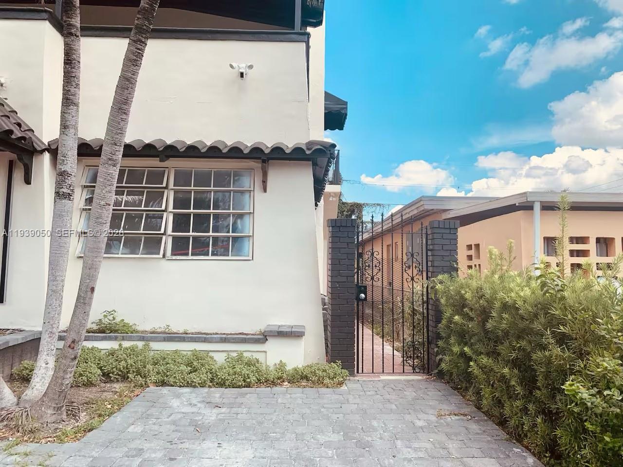 See details / 4461 sq. ft. $ 2026-01-05 0 Photo