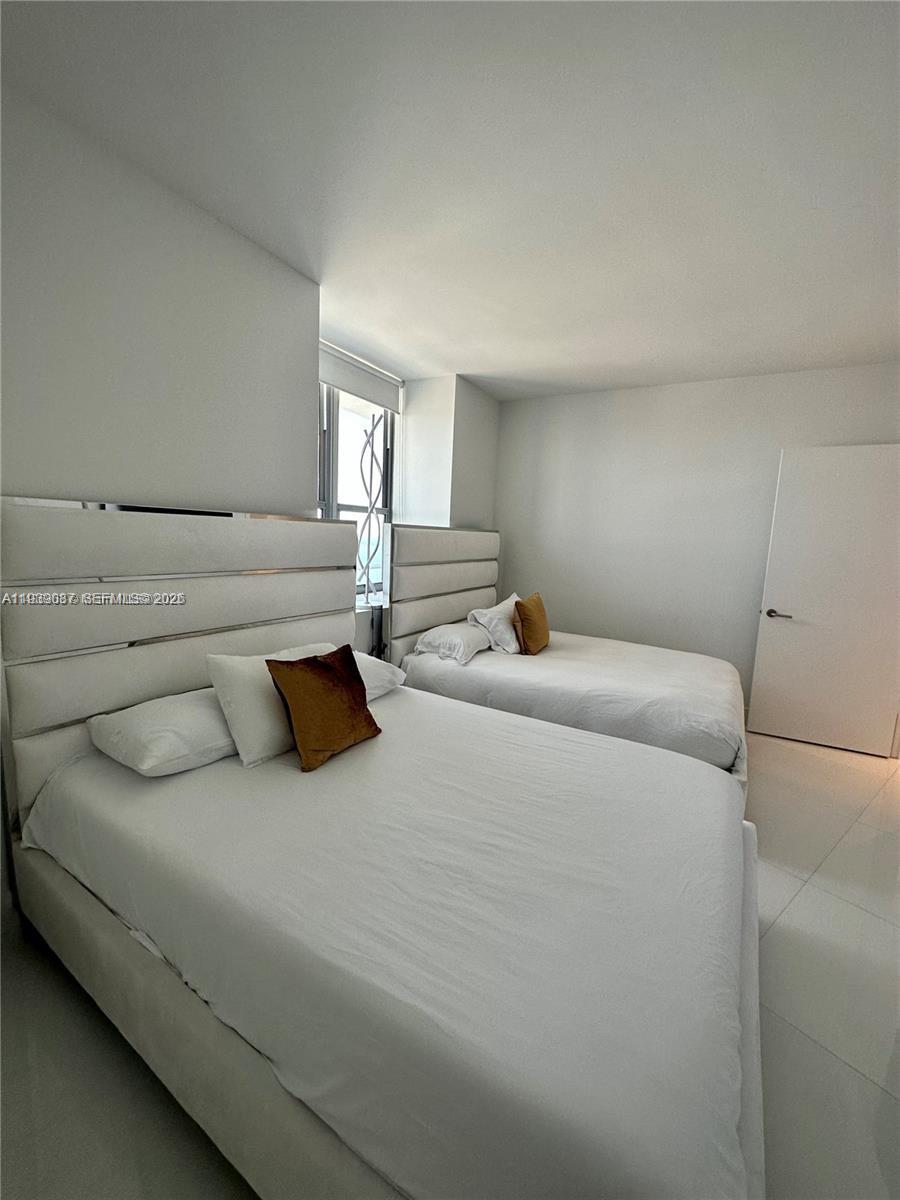 2902 2 / 2 1145 кв.футов $ 2026-01-05 0 Фото