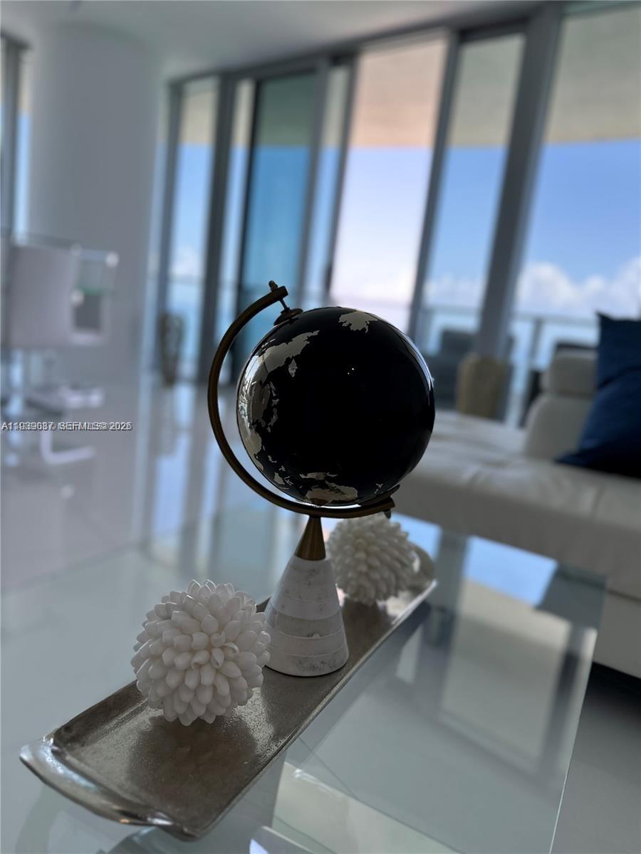 2902 2 / 2 1145 кв.футов $ 2026-01-05 0 Фото