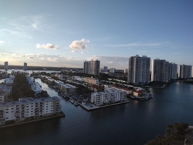 2101 2 / 2 1396 sq. ft. $ 2026-01-05 0 Photo