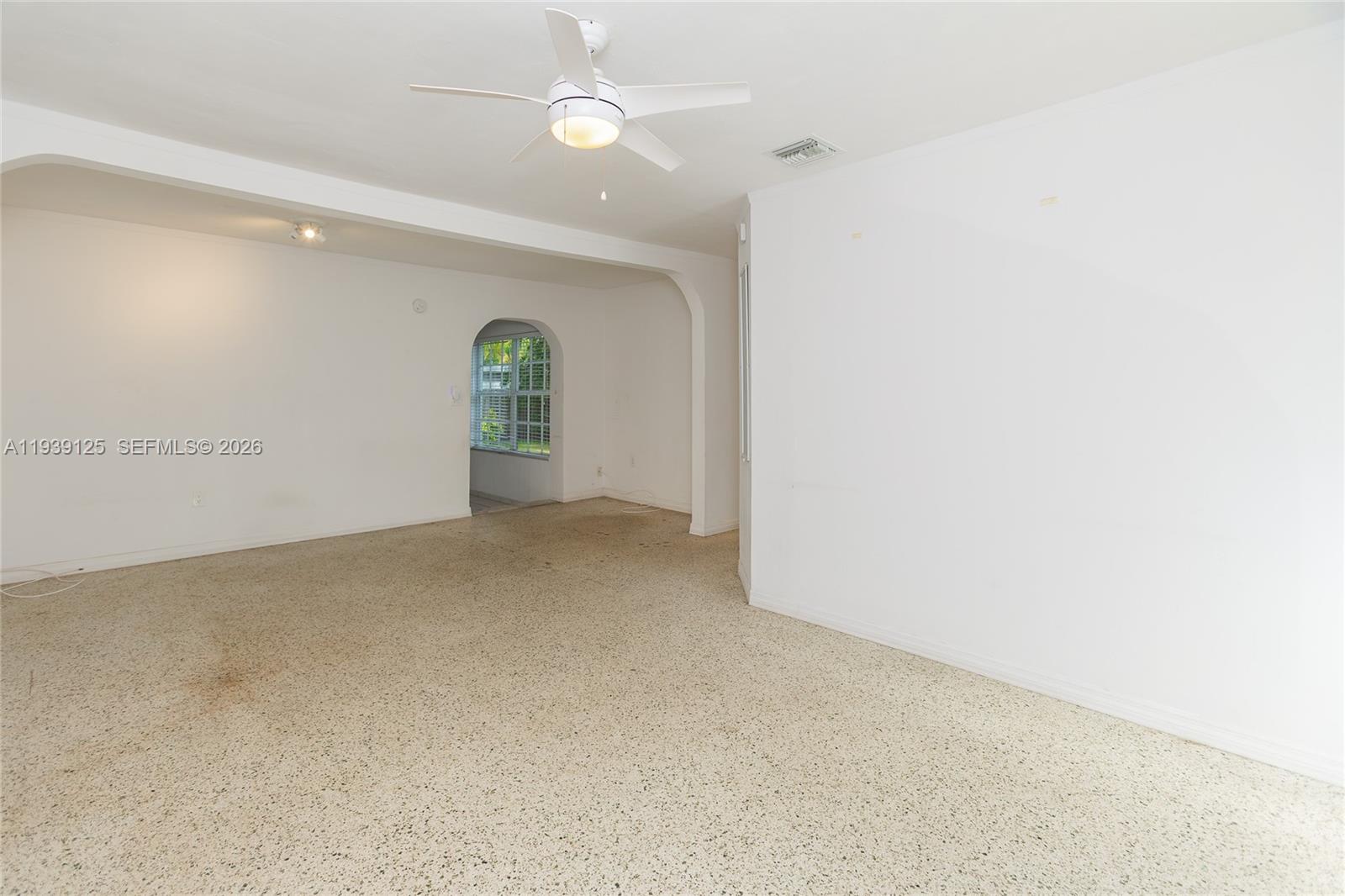 6765 3 / 1 1066 sq. ft. $ 2026-01-08 0 Photo