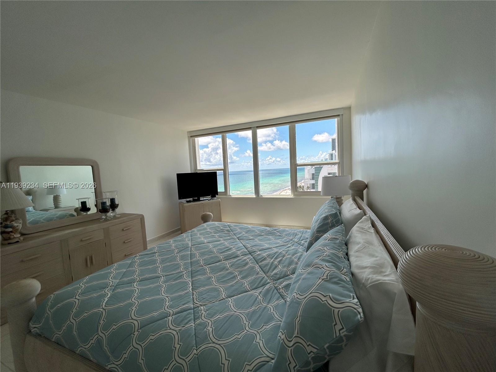 Photo of 3505 Ocean Dr  #1514, Hollywood, Florida, 33019 - 