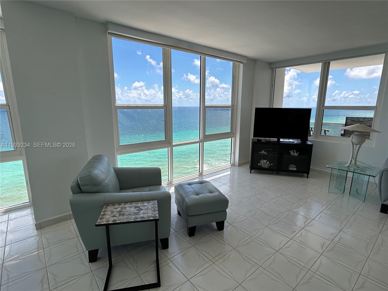 Photo of 3505 Ocean Dr  #1514, Hollywood, Florida, 33019 - 