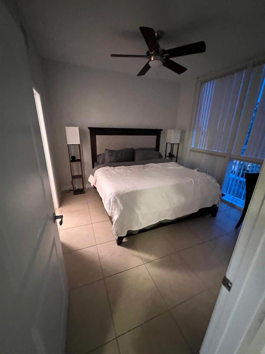 Photo of 1945 Ocean #910, Hallandale Beach, Florida, 33009 - Photo 22