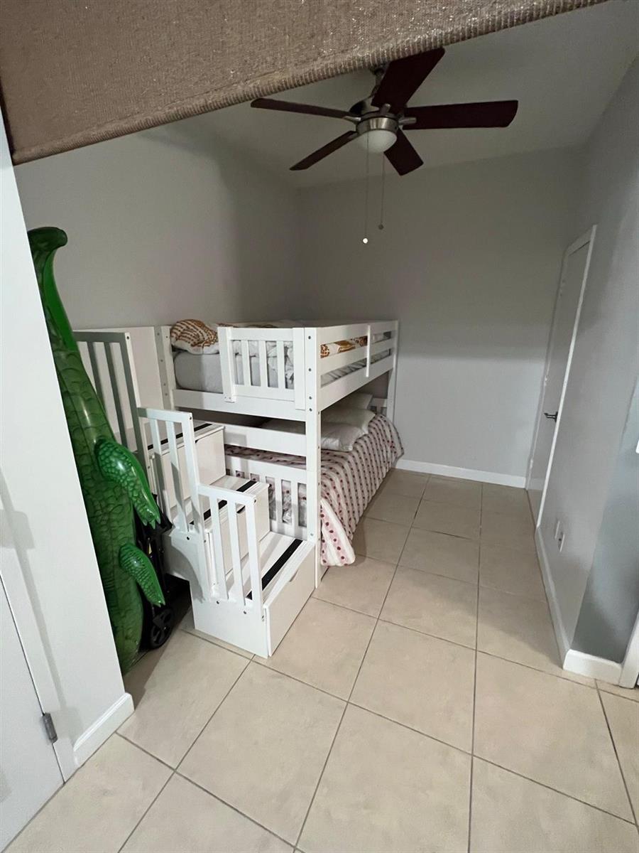Photo of 1945 Ocean #910, Hallandale Beach, Florida, 33009 - Photo 24