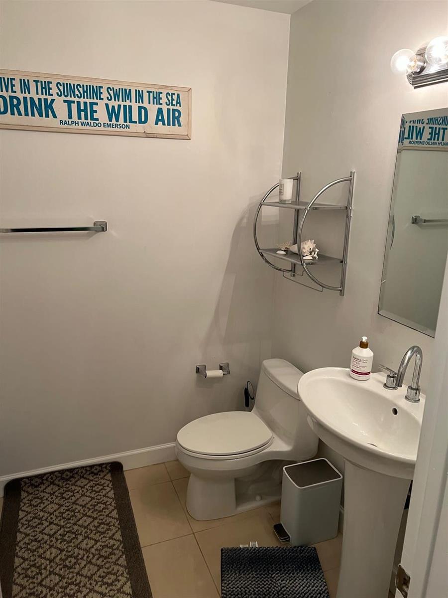 Photo of 1945 Ocean #910, Hallandale Beach, Florida, 33009 - Photo 26