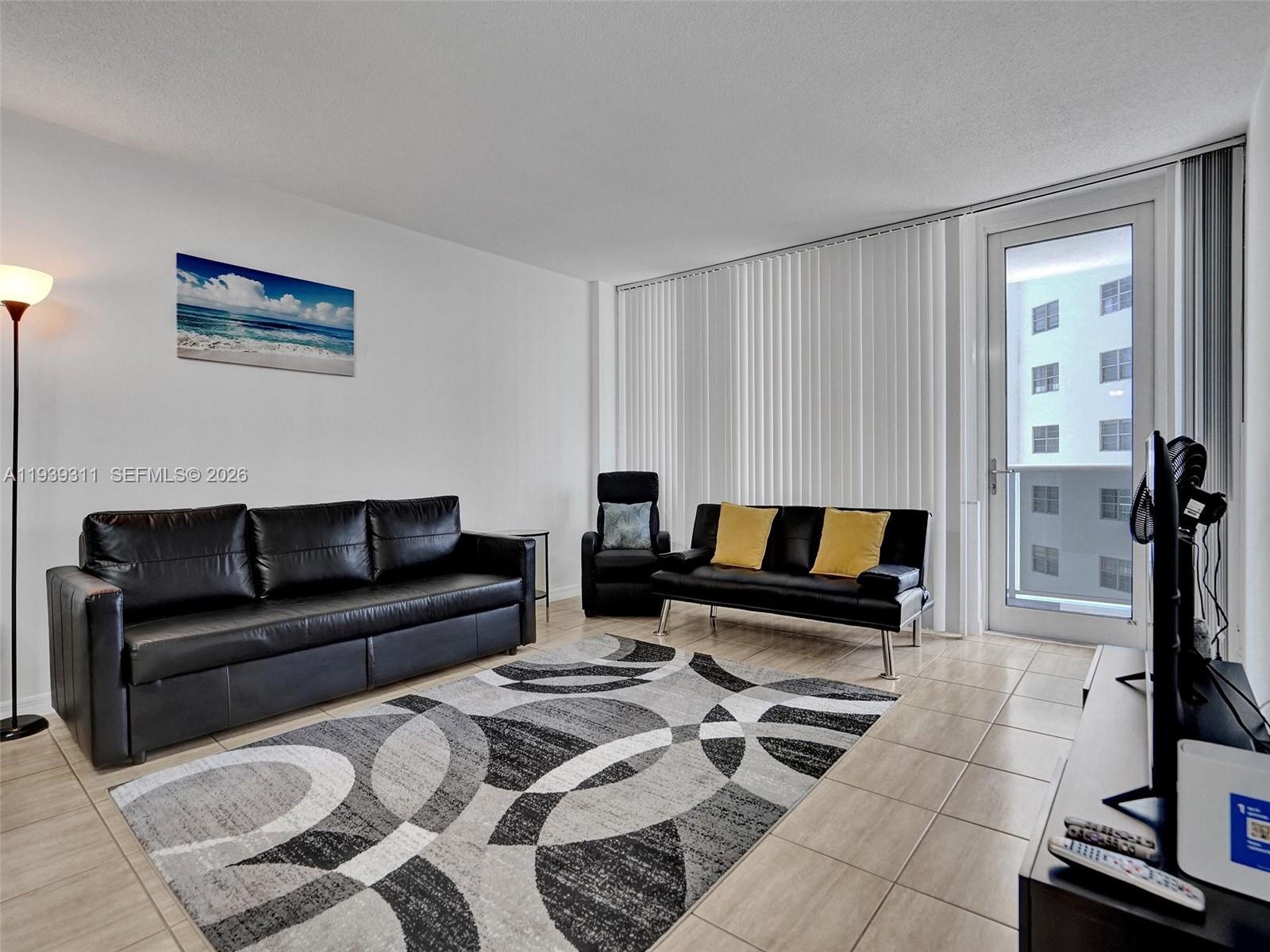 Photo of 3725 Ocean Dr  #520, Hollywood, Florida, 33019 - 
