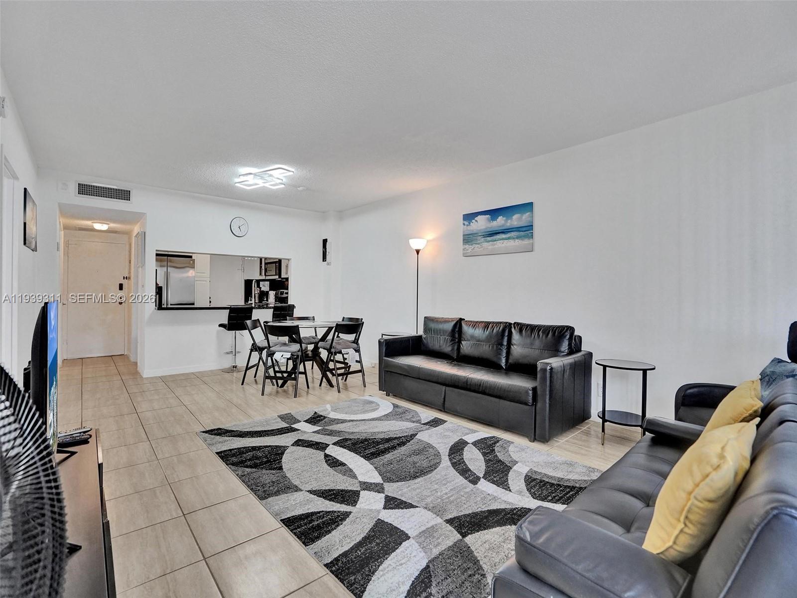 Photo of 3725 Ocean Dr  #520, Hollywood, Florida, 33019 - 