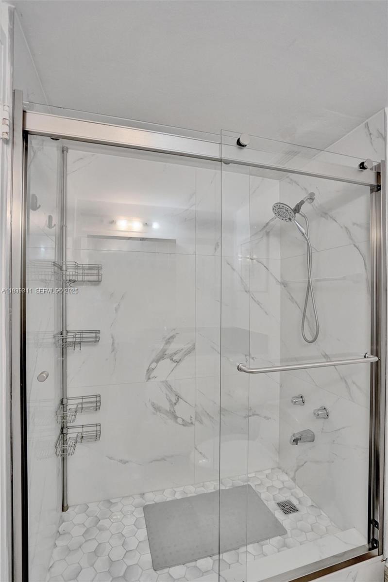 Photo of 3725 Ocean Dr  #520, Hollywood, Florida, 33019 - 