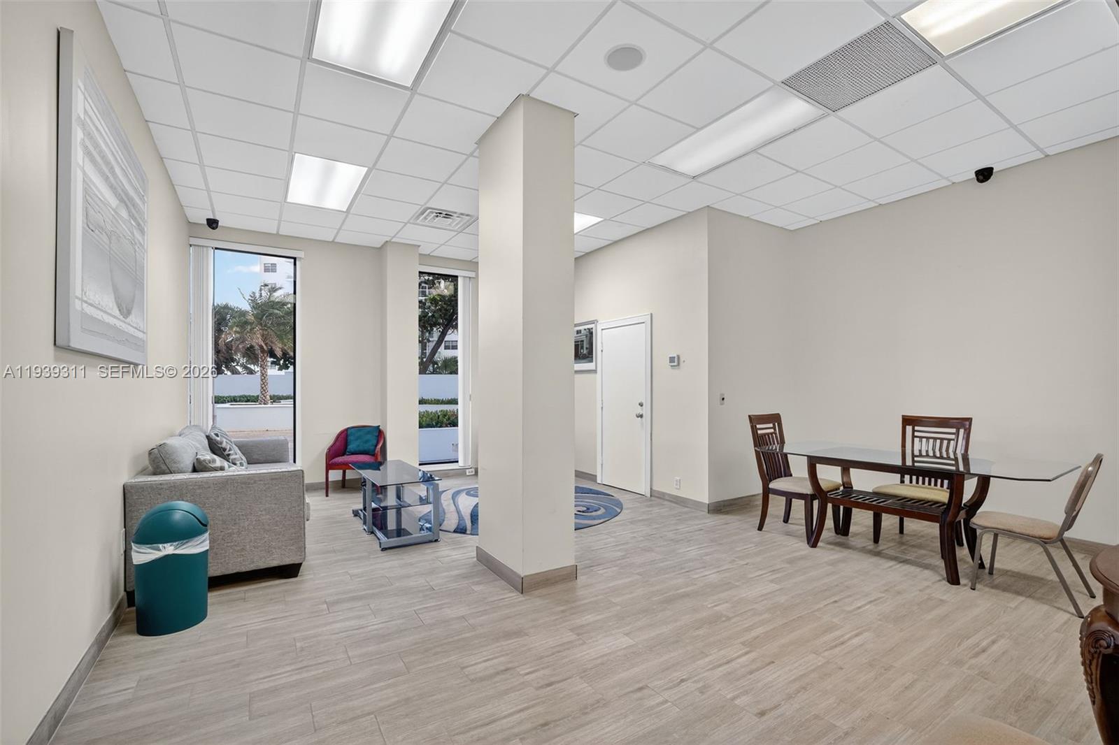 Photo of 3725 Ocean Dr  #520, Hollywood, Florida, 33019 - 