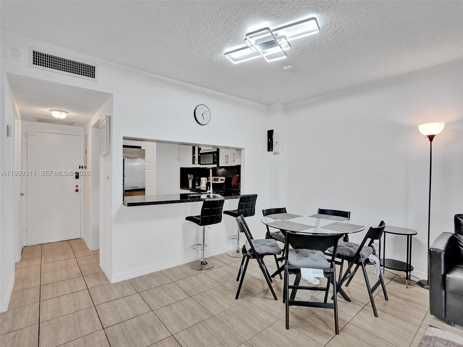 Photo of 3725 Ocean Dr  #520, Hollywood, Florida, 33019 - 