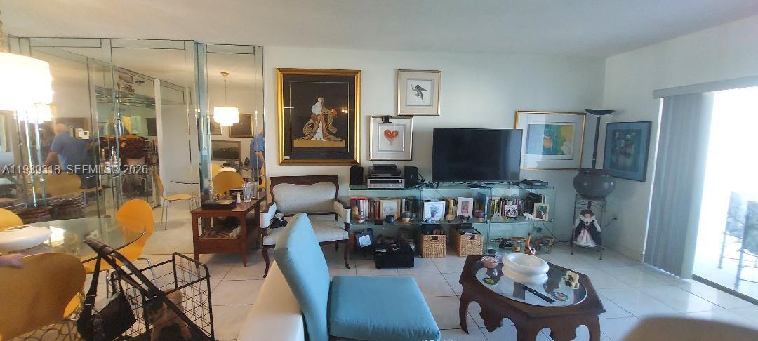 1011 2 / 2 1164 sq. ft. $ 2026-01-05 0 foto