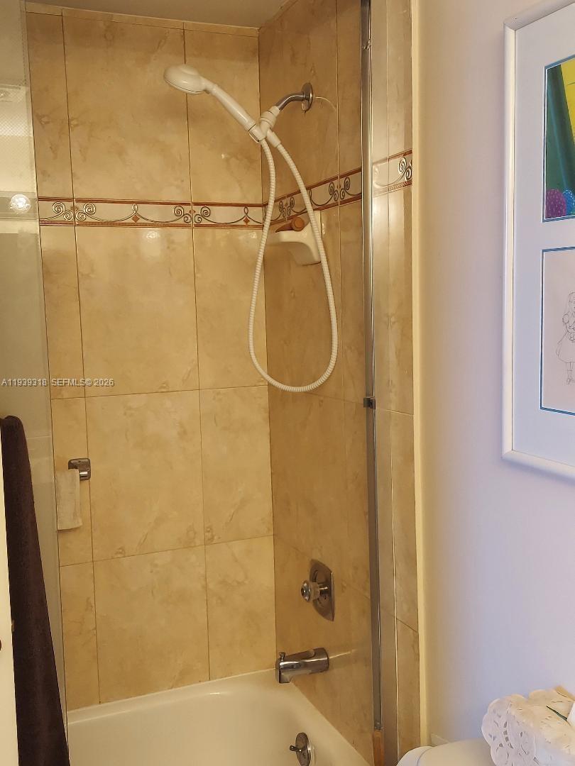 1011 2 / 2 1164 sq. ft. $ 2026-01-05 0 foto