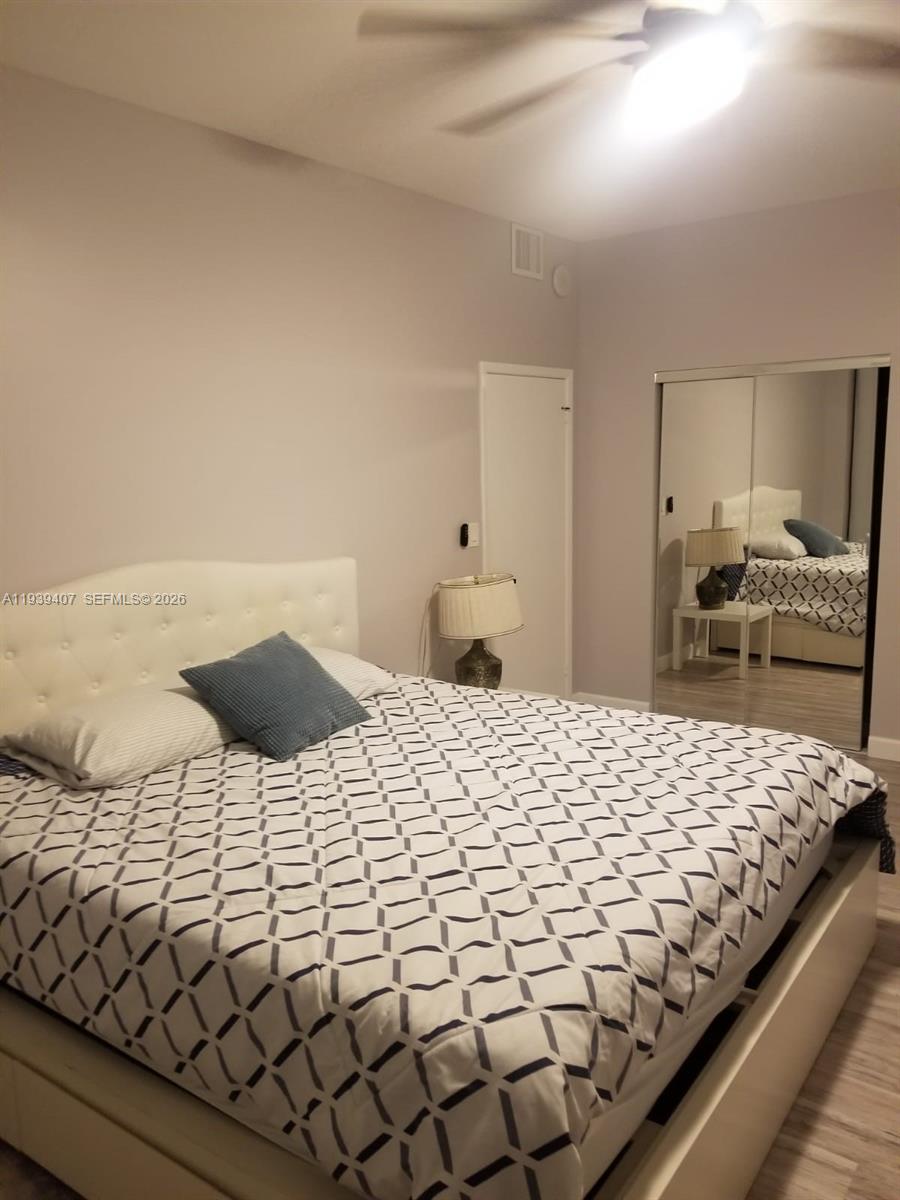 Photo of 2500 Parkview Dr  #2517, Hallandale Beach, Florida, 33009 - 