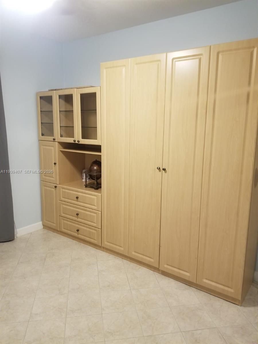 Photo of 2500 Parkview Dr  #2517, Hallandale Beach, Florida, 33009 - 