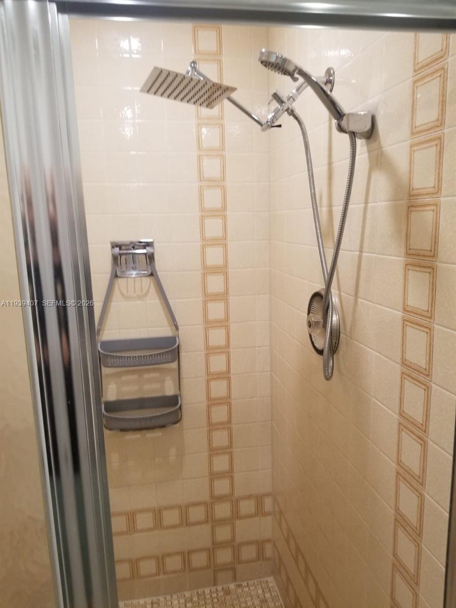 Photo of 2500 Parkview Dr  #2517, Hallandale Beach, Florida, 33009 - 