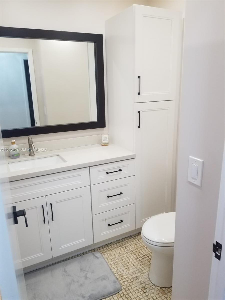 Photo of 2500 Parkview Dr  #2517, Hallandale Beach, Florida, 33009 - 