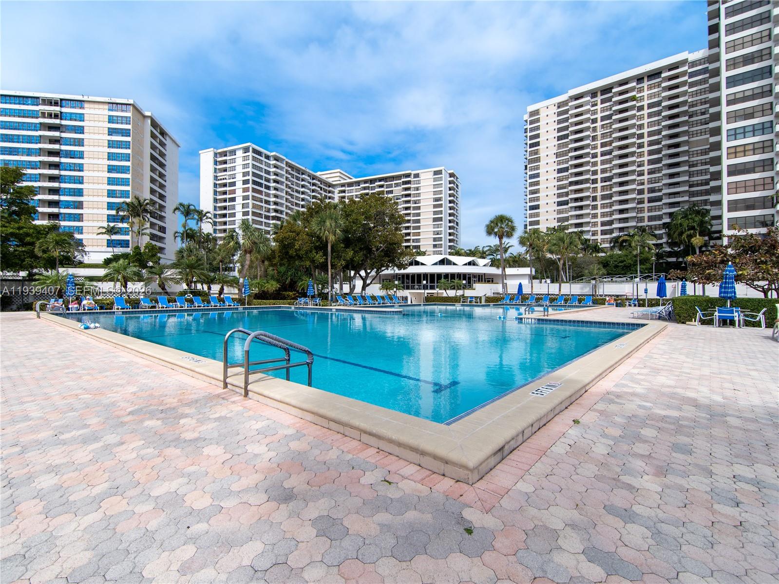 Photo of 2500 Parkview Dr  #2517, Hallandale Beach, Florida, 33009 - 