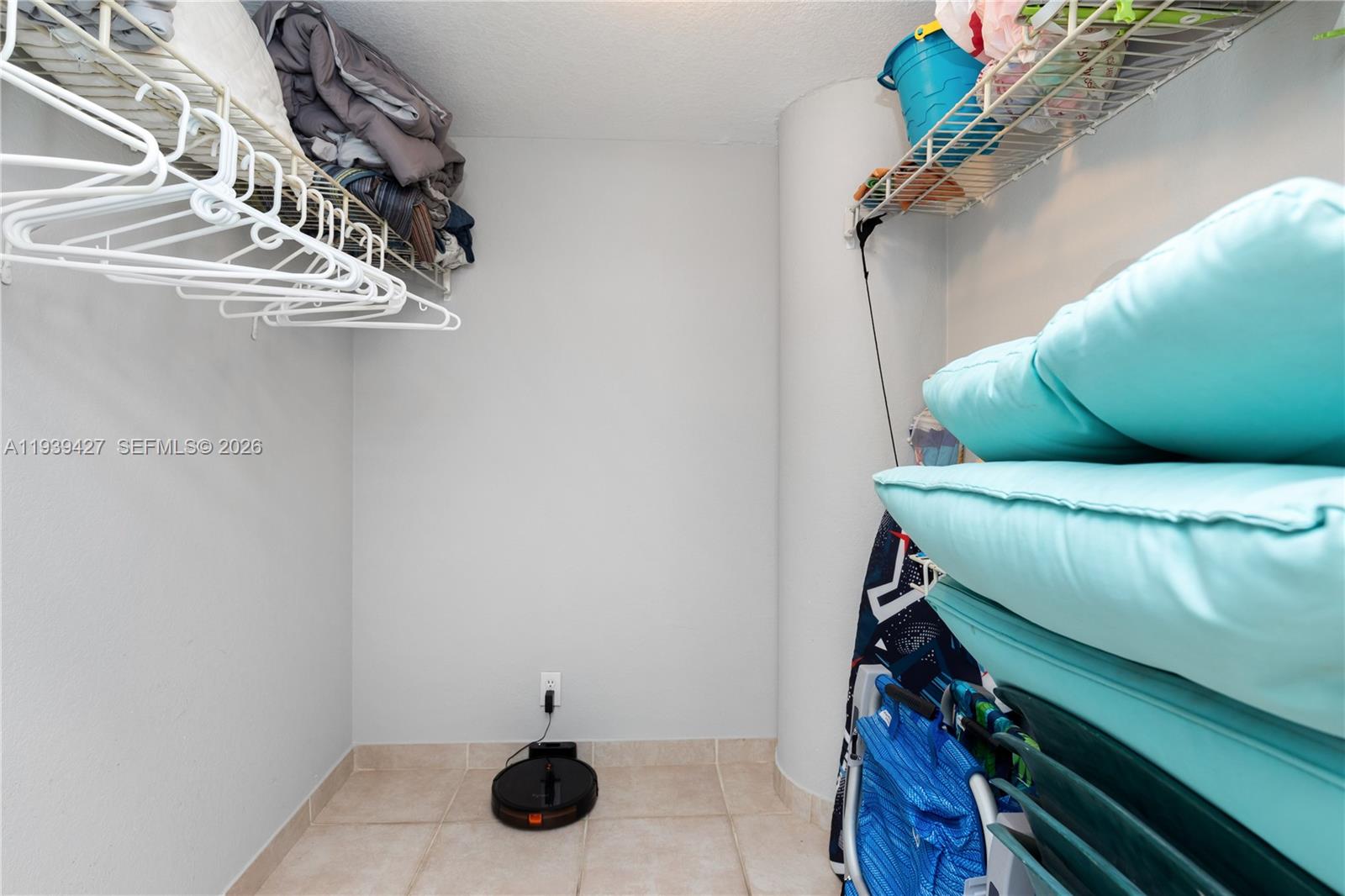 Photo of 3725 Ocean Dr #1421, Hollywood, Florida, 33019 -