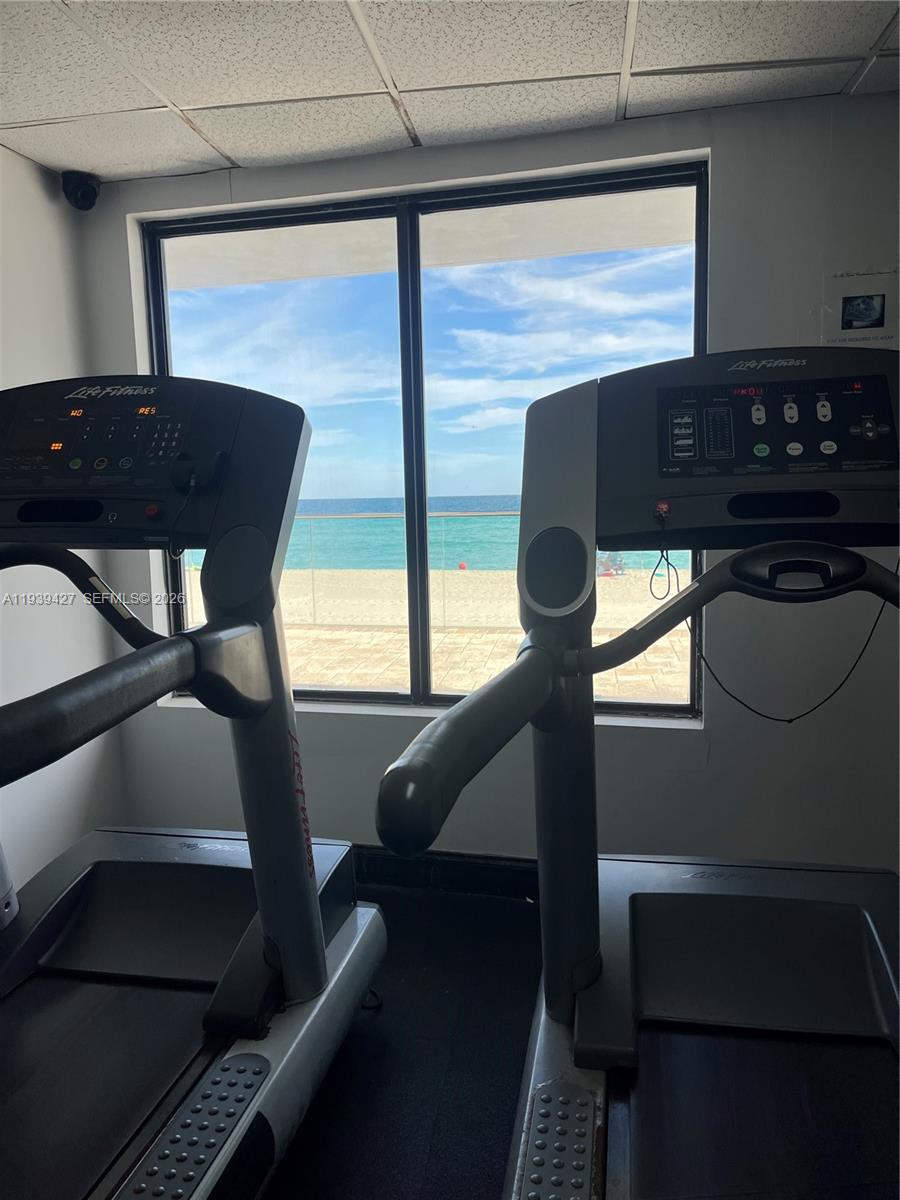 Photo of 3725 Ocean Dr #1421, Hollywood, Florida, 33019 -