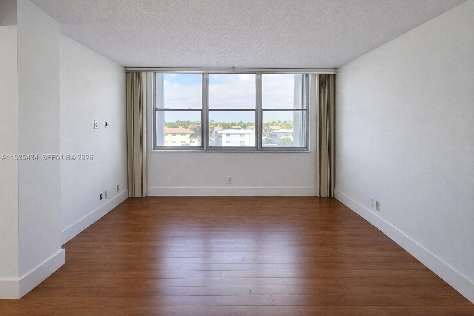 Photo of 2201 Ocean Dr  #407, Hollywood, Florida, 33019 - 