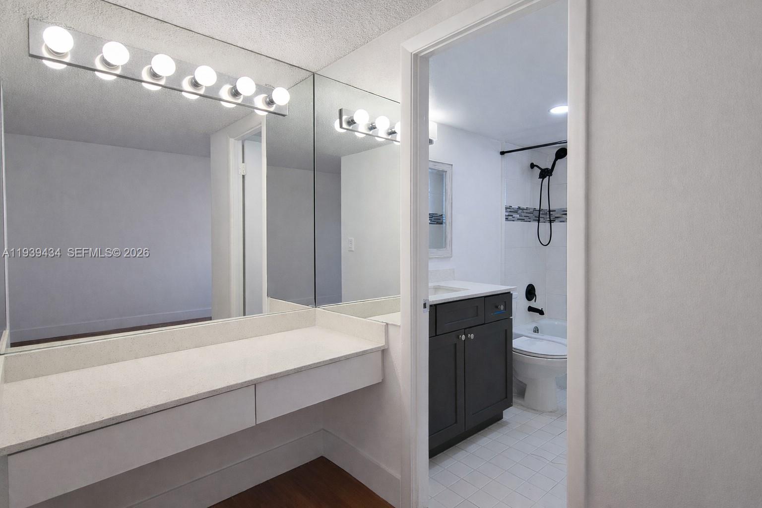 Photo of 2201 Ocean Dr  #407, Hollywood, Florida, 33019 - 