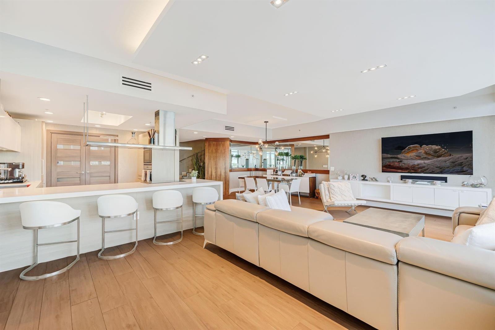 Photo of 17301 Biscayne  #1011, North Miami Beach, Florida, 33160 - Photo 15