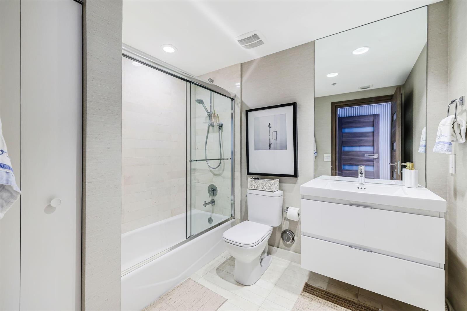 Photo of 17301 Biscayne  #1011, North Miami Beach, Florida, 33160 - Photo 42