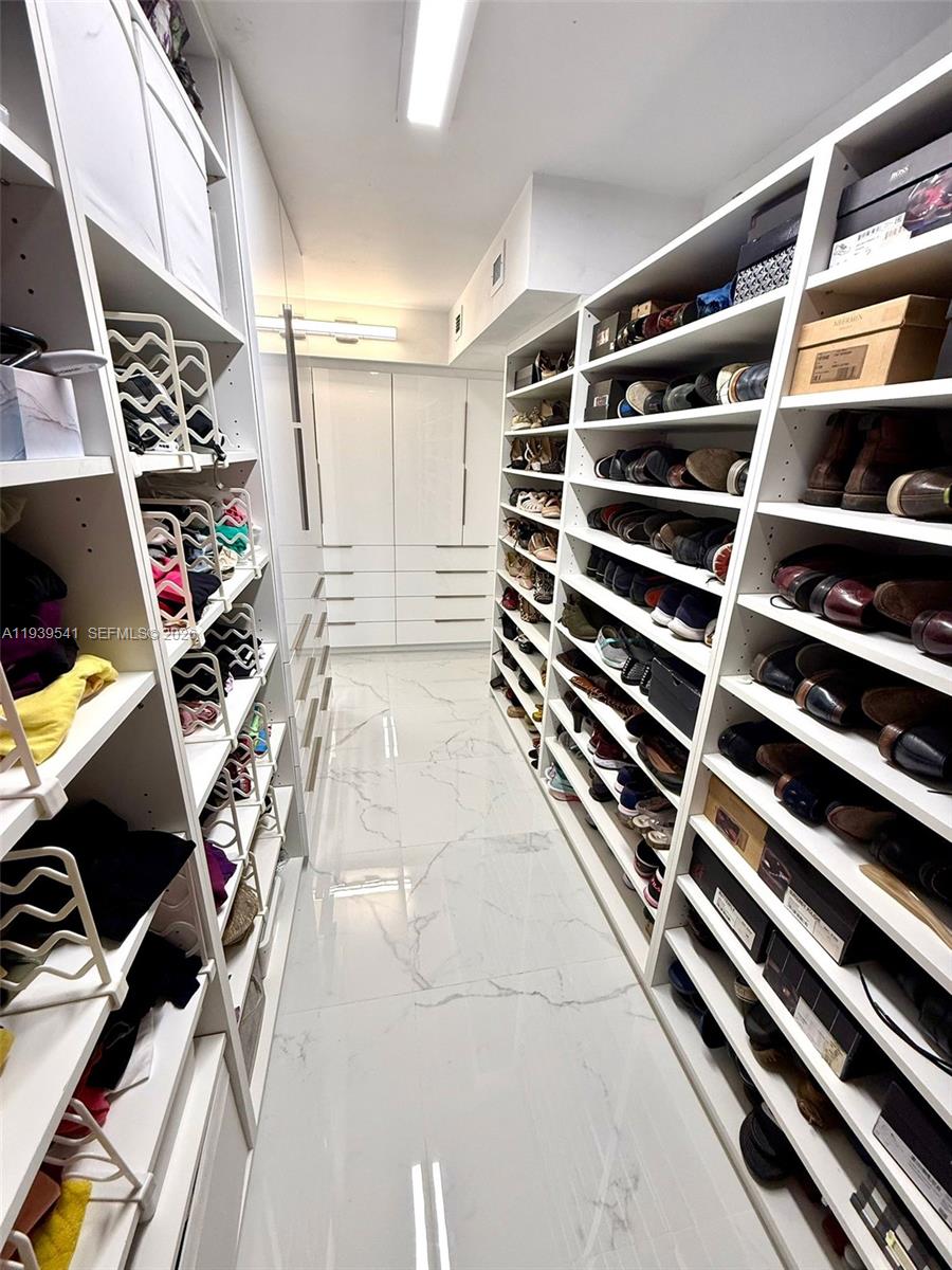 Photo of 1201 Ocean Dr  #602S, Hollywood, Florida, 33019 - 