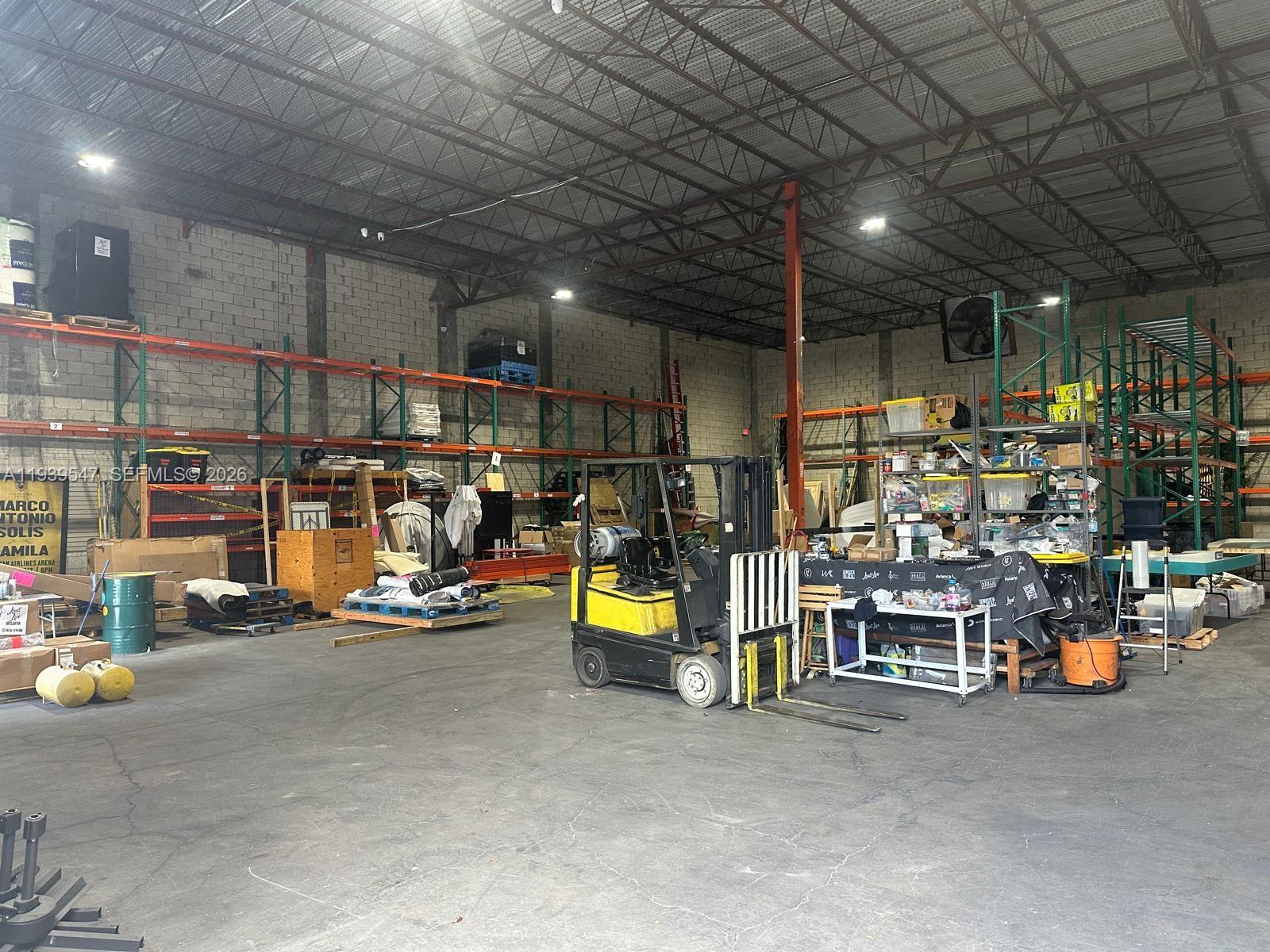   /   sq. ft. $ 2026-01-06 0 Photo