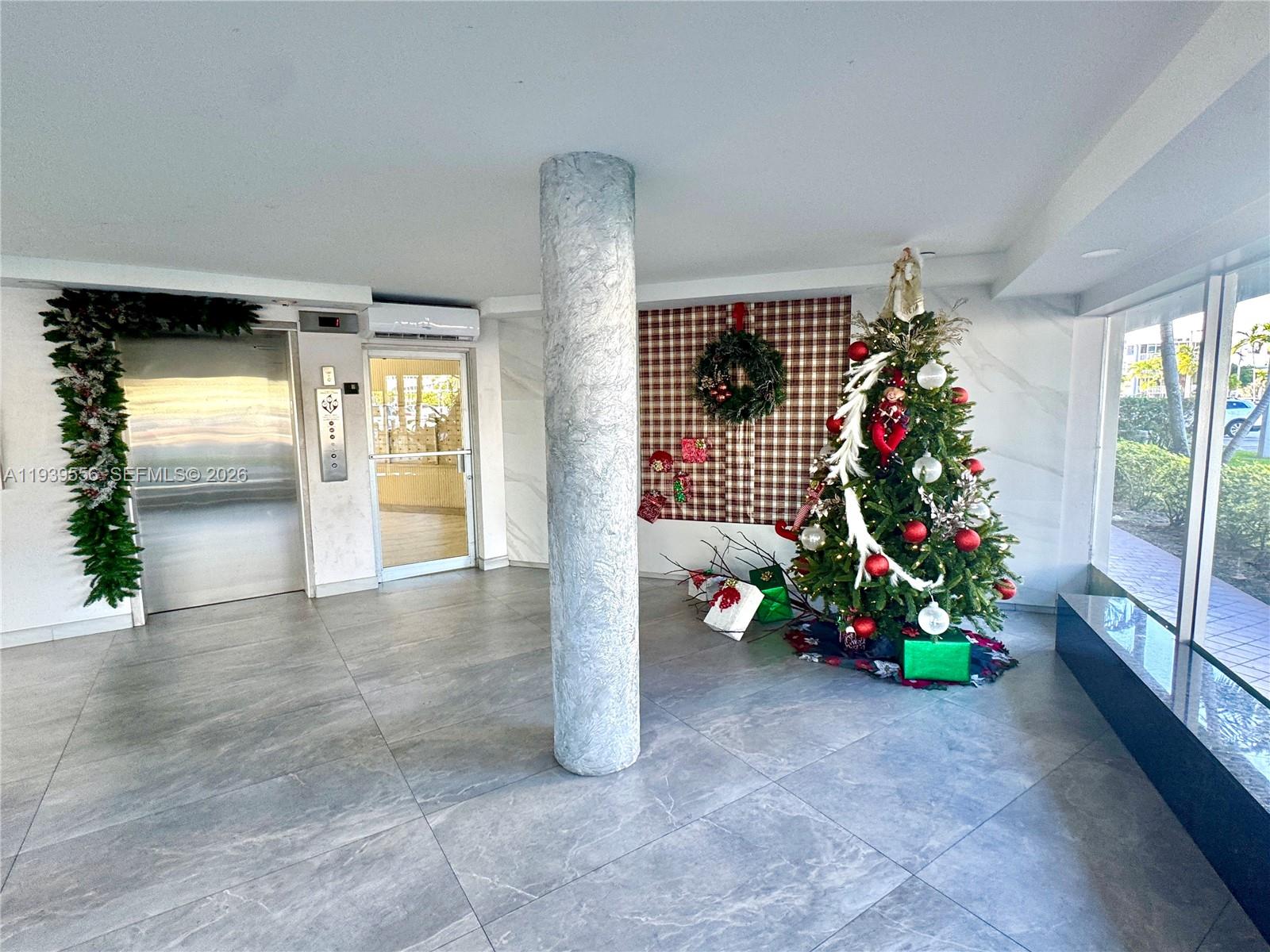 See details 523-F 1 / 1 816 sq. ft. $ 2026-01-06 0 Photo