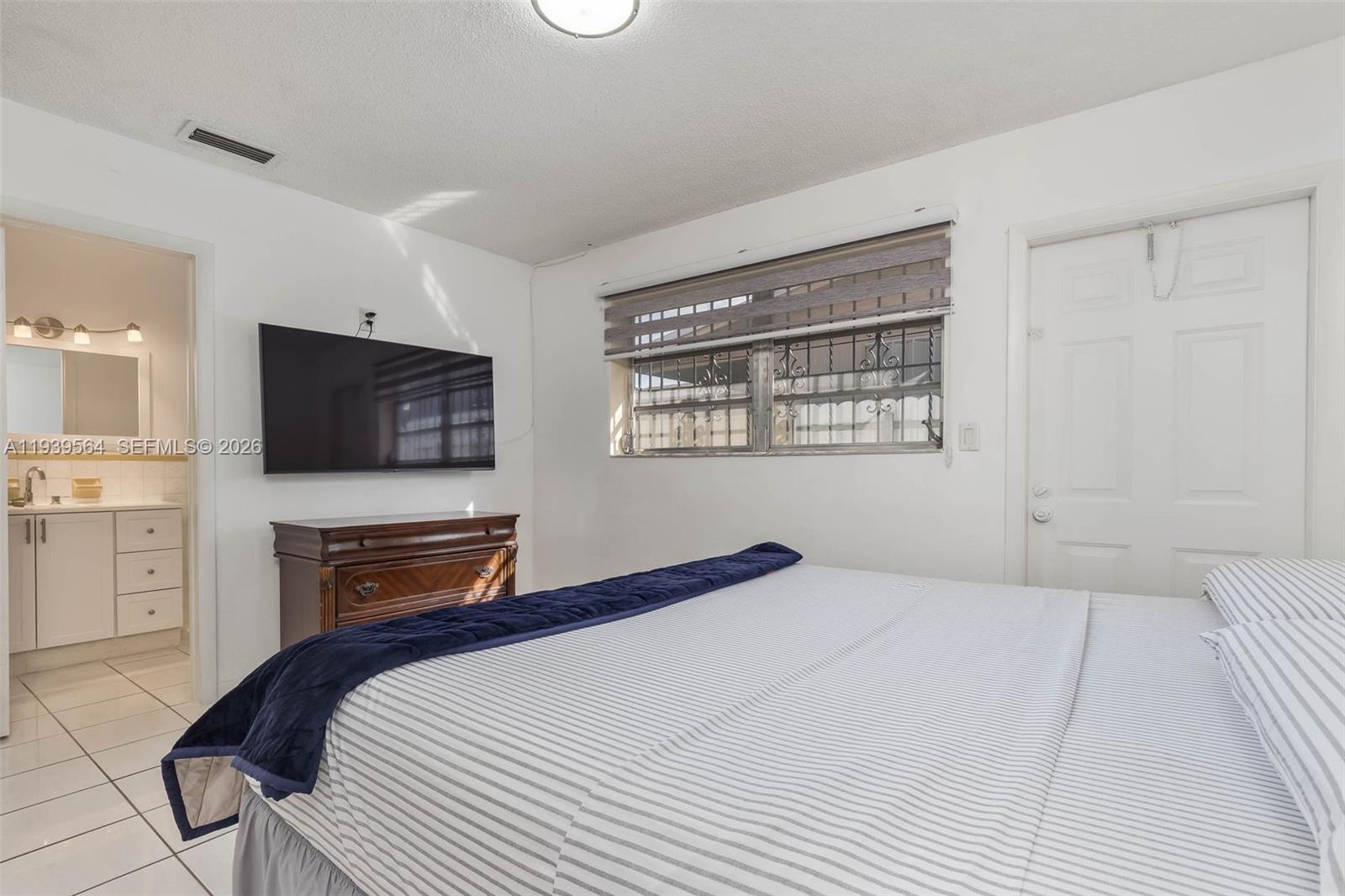   /  1430 sq. ft. $ 2026-01-06 0 Photo