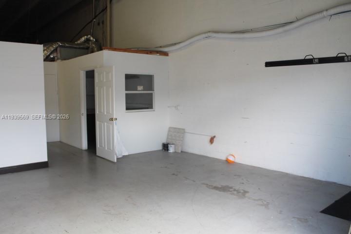   /   sq. ft. $ 2026-01-06 0 Photo