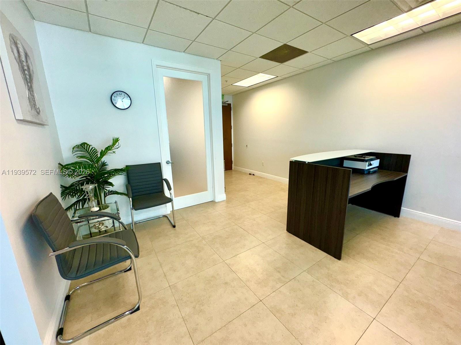 1605/1606  /   кв.футов $ 2026-01-06 0 Фото