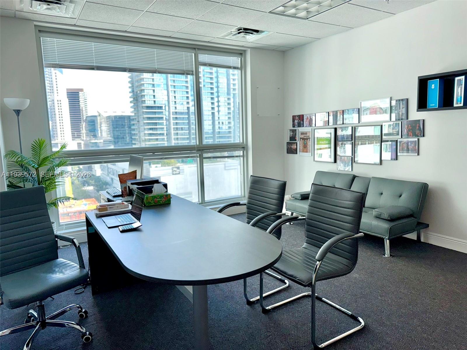 1605/1606  /   кв.футов $ 2026-01-06 0 Фото