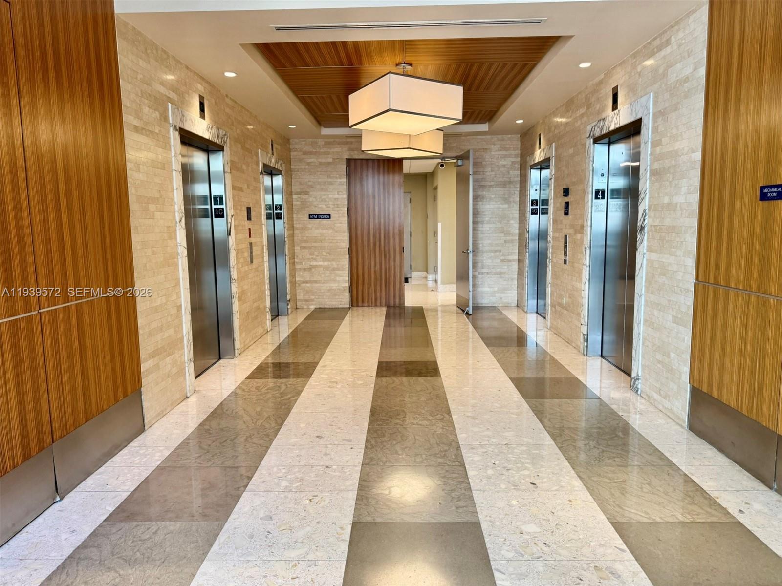 1605/1606  /   кв.футов $ 2026-01-06 0 Фото