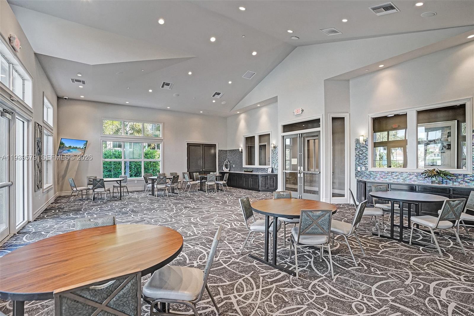 4764 3 / 3 1780 sq. ft. $ 2026-01-06 0 Photo