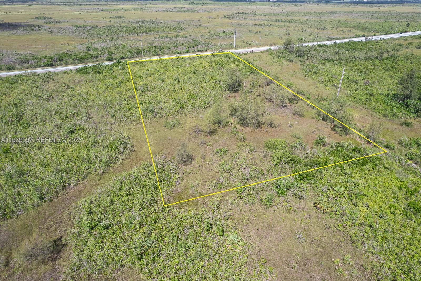   /   sq. ft. $ 2026-01-06 0 foto